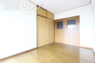 明るい居室です。
