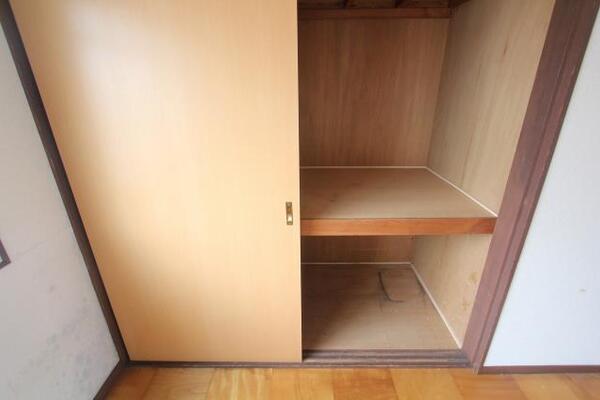 大きなお荷物も収納できます。