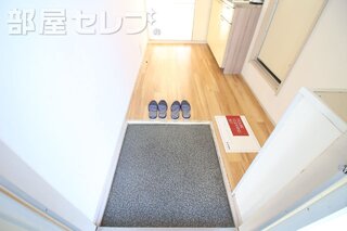 玄関から見た景色。