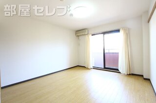 広くキレイですよ。