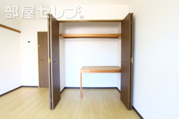 クローゼットは大きめです。