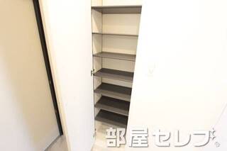 玄関すっきりシューズボックスです。