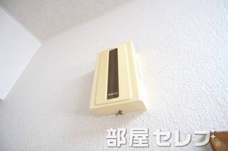 チャイム。