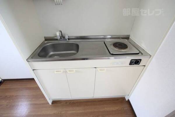 電気コンロ付のキッチン