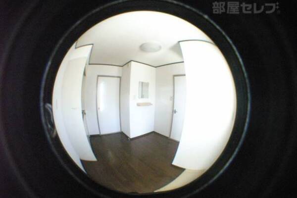 室内洗濯機置場あります