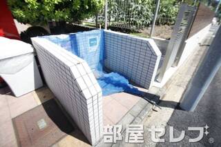 ゴミ置き場。