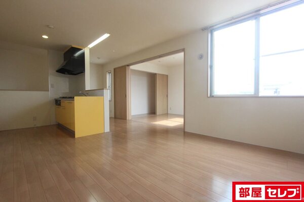 B棟の写真です。