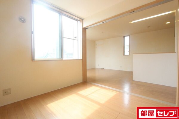B棟の写真です。