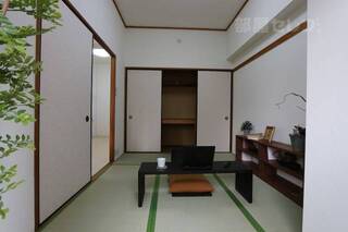 205号室