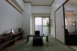 205号室