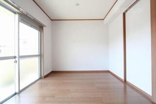 明るい居室です。