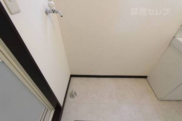 ※A号室室内参照