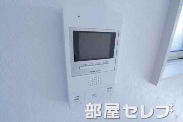 ＴＶモニターホンでお客様も確認出来ます。