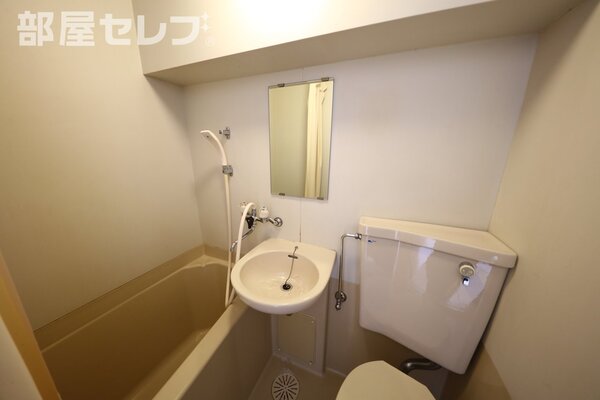 洗濯機置き場はベランダへ。（イメージ写真）