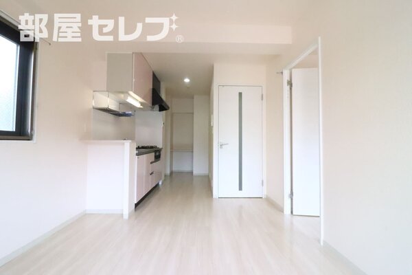 イメージにつき実際とは異なります
