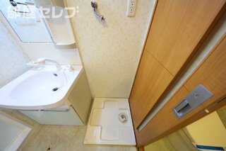 室内洗濯機置き場です