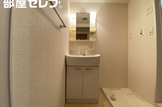 ※803号室内装写真参照