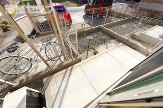 小さな庭がついております。