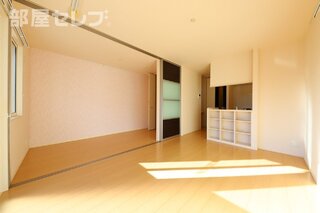 優しい光が照らしてくれる極みの空間です。