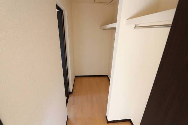 ※B号室の写真参照