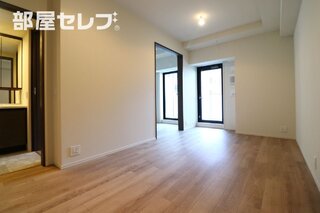 別フロアーの写真を参照