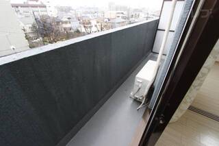 402号室