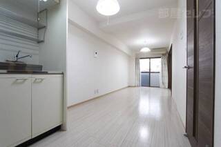402号室