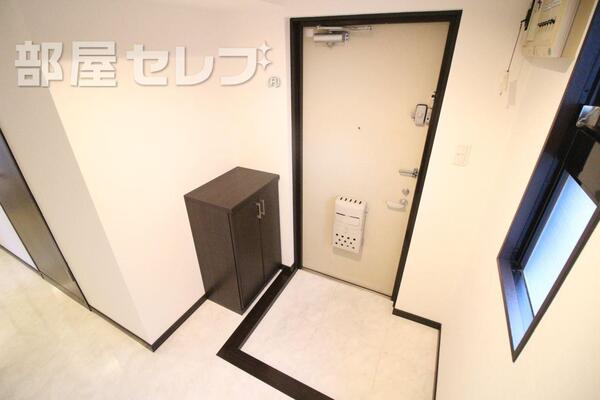 玄関からの写真だよ。