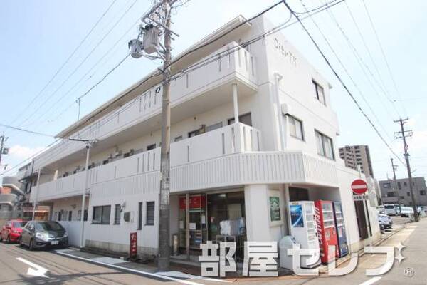 カッコイイ外観ですよね。