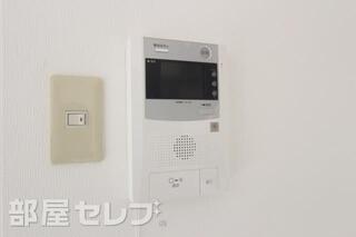 オートロックと連動しています。