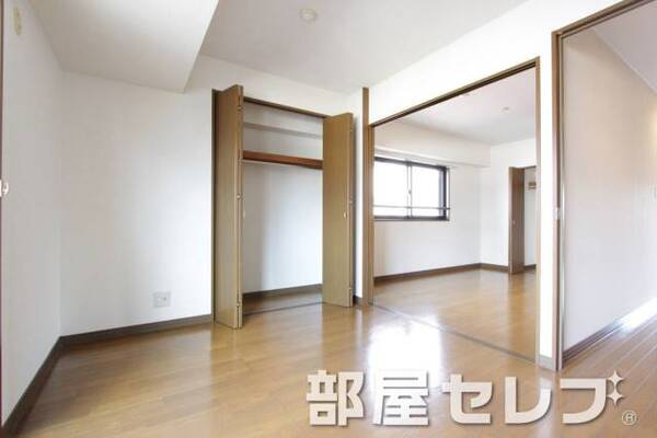 角部屋です。