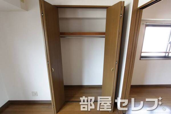 クローゼット。