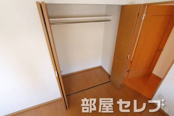クローゼット。