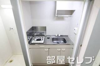 綺麗なシステムキッチンです。