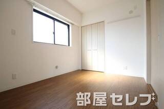角部屋になります。