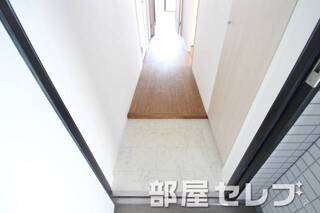 玄関口。