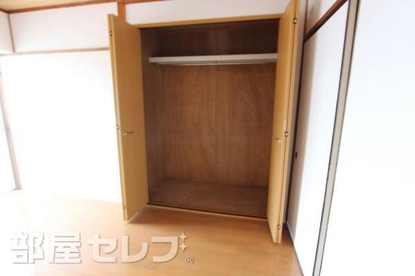 大きなクローゼット