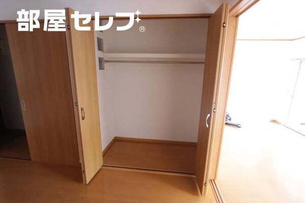 クローゼット。