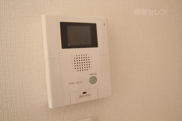 テレビモニターフォンで安心セキュリティです。