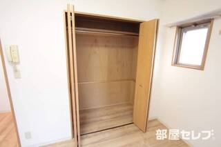 大きなクローゼット。