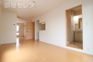 反転タイプのお部屋の写真です。