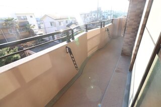室内洗濯機置き場です　写真は201号です。