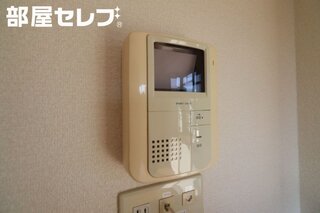 ベランダでいっぷく・・・　写真は201号です。