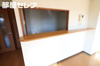 温度調節はここで　写真は201号です。