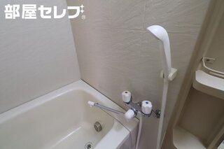 シューズボックスです　写真は201号です。