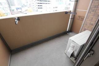 503号室内装写真参照
