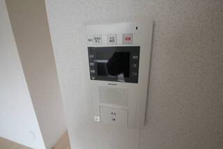 503号室内装写真参照