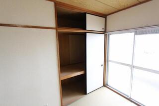 押しれも大きくて便利そうですね。