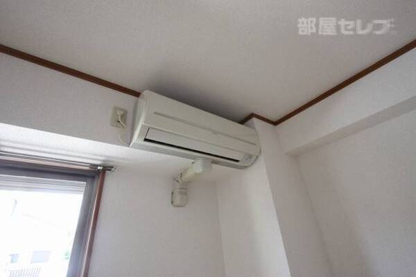 ※103号室内装写真参照
