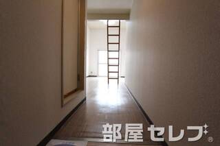 玄関から見た景色です。
